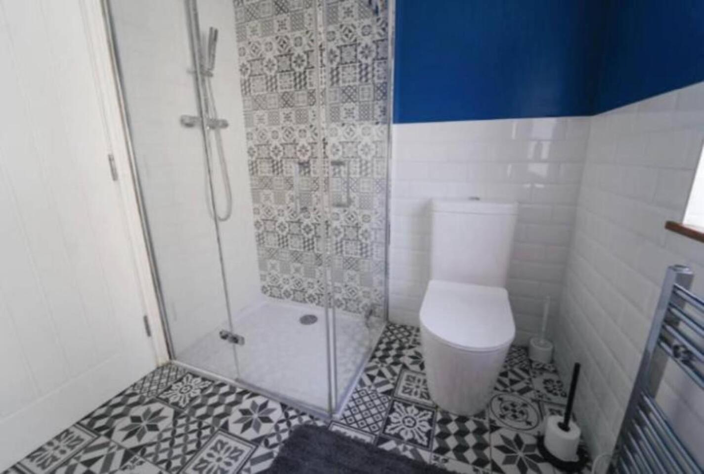 Apartment Stylish 1-bed In - Sleeps 4